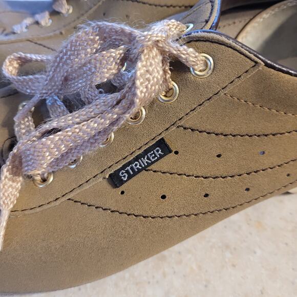 STRIKER Bowling Shoes Mens 10M Tan Leather Look Retro Alleycore Y2K Hipster - Picture 2 of 7